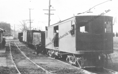 H&F #5 with train